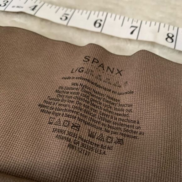 Spanx Look At Me Now Seamless Leggings Olive Leopard Womens Large New NWT - Picture 7 of 8